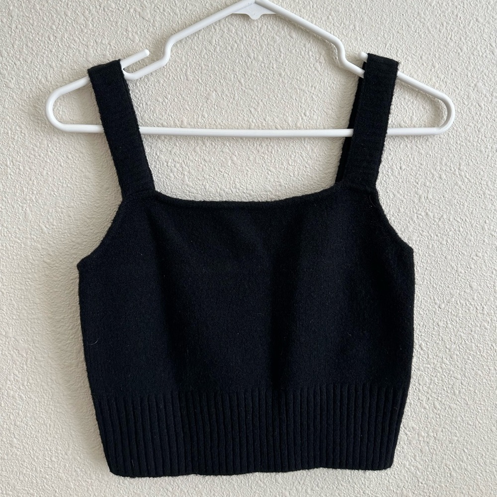H&M | Cropped black top